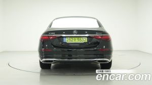 Mercedes-Benz S-Class S580L 4MATIC 2024 года из Южной Кореи