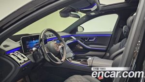 Mercedes-Benz S-Class S580L 4MATIC 2024 года из Южной Кореи