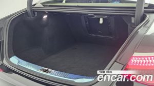 Mercedes-Benz S-Class S580L 4MATIC 2024 года из Южной Кореи