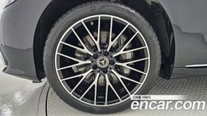 Mercedes-Benz S-Class S580L 4MATIC 2024 года из Южной Кореи