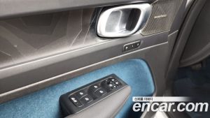 Volvo C40 Twin ULTIMATE 2023 года из Южной Кореи