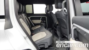 Land Rover Defender 130 P400 X- HSE 2023 года из Южной Кореи