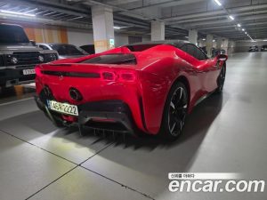 Ferrari SF90 4.0 2022 года из Южной Кореи