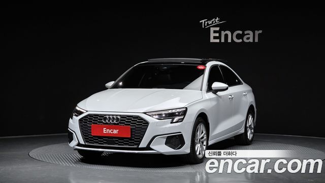 Audi A3 40 TFSI 2024 года из Кореи