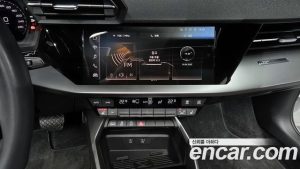 Audi A3 40 TFSI 2024 года из Южной Кореи
