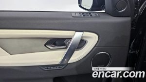 Land Rover Discovery Sport P250 Dynamic SE 2024 года из Южной Кореи
