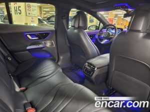 Mercedes-Benz EQE EQE350 4MATIC 2024 года из Южной Кореи