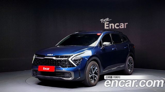 Kia Sportage Signature Gravity 2WD 2024 года из Кореи