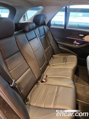 Mercedes-Benz GLE-Class GLE300d 4MATIC 2023 года из Южной Кореи