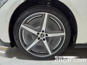 Mercedes-Benz EQE EQE350 4MATIC 2023 года из Южной Кореи