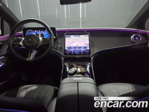 Mercedes-Benz EQE EQE350 4MATIC 2023 года из Южной Кореи