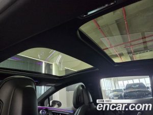 Mercedes-Benz EQE EQE350 4MATIC 2023 года из Южной Кореи