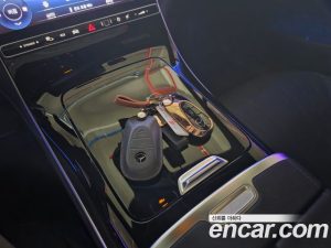 Mercedes-Benz EQE EQE350 4MATIC 2023 года из Южной Кореи