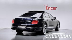 Bentley Flying Spur 4.0 2022 года из Южной Кореи
