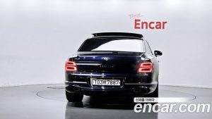 Bentley Flying Spur 4.0 2022 года из Южной Кореи