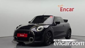 Mini Cooper Convertible RESOLUTE Edition 2024 года из Южной Кореи
