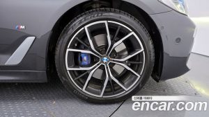 BMW 5-Series 530i xDrive M Sport 2023 года из Южной Кореи