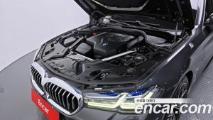 BMW 5-Series 530i xDrive M Sport 2023 года из Южной Кореи