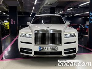Rolls-Royce Cullinan 6.7 V12 2022 года из Южной Кореи