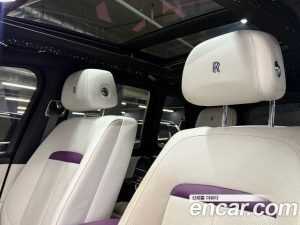 Rolls-Royce Cullinan 6.7 V12 2022 года из Южной Кореи