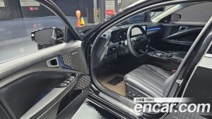 Kia K8 Noblesse 2025 года из Южной Кореи