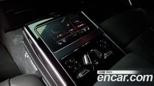 Audi A8 55 TFSI 4WD Premium LWB 2023 года из Южной Кореи