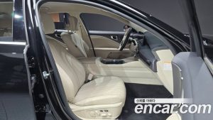 Kia K8 Signature 2025 года из Южной Кореи