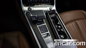 Audi A7 45 TDI 4WD Premium 2023 года из Южной Кореи