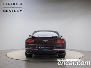 Bentley Continental 4.0 GT Azure 2024 года из Южной Кореи