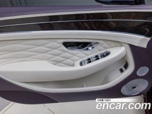 Bentley Continental 4.0 GT Azure 2024 года из Южной Кореи
