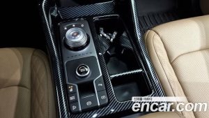 Kia Sorento HEV 1.6 2WD 2024 года из Южной Кореи