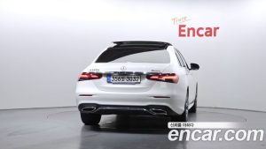 Mercedes-Benz E-Class E220d 4MATIC AMG Line 2023 года из Южной Кореи