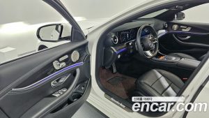 Mercedes-Benz E-Class E220d 4MATIC AMG Line 2023 года из Южной Кореи