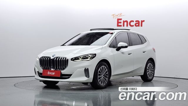 BMW 2-Series 220i Luxury 2025 года из Кореи