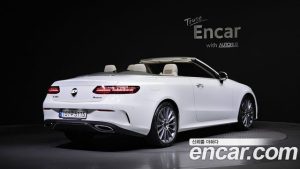 Mercedes-Benz E-Class E450 4MATIC Cabriolet 2023 года из Южной Кореи