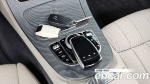 Mercedes-Benz E-Class E450 4MATIC Cabriolet 2023 года из Южной Кореи