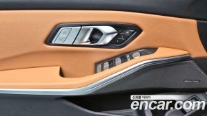 BMW 3-Series 320i Touring M Sport 2024 года из Южной Кореи