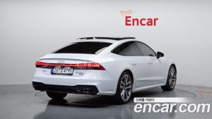 Audi A7 55 TFSI 4WD Premium 2023 года из Южной Кореи