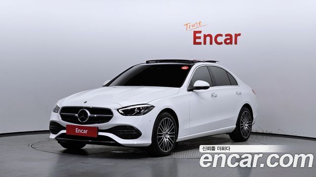 Mercedes-Benz C-Class C200 Avantgarde 2025 года из Кореи