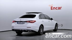 Mercedes-Benz C-Class C200 Avantgarde 2025 года из Южной Кореи