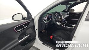 Mercedes-Benz C-Class C200 Avantgarde 2025 года из Южной Кореи