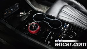Kia K5 Signature 2024 года из Южной Кореи