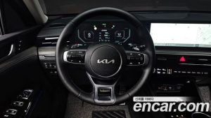 Kia K5 Signature 2024 года из Южной Кореи