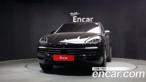 Porsche Cayenne 3.0 Coupe 2023 года из Южной Кореи
