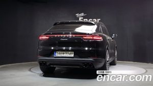 Porsche Cayenne 3.0 Coupe 2023 года из Южной Кореи