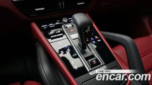 Porsche Cayenne 3.0 Coupe 2023 года из Южной Кореи