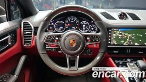Porsche Cayenne 3.0 Coupe 2023 года из Южной Кореи