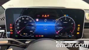 Mercedes-Benz S-Class S580L 4MATIC 2024 года из Южной Кореи