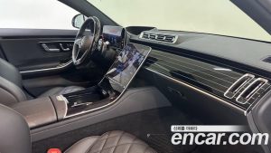 Mercedes-Benz S-Class S580L 4MATIC 2024 года из Южной Кореи