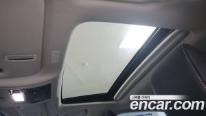 Lexus ES Luxury Plus 2025 года из Южной Кореи